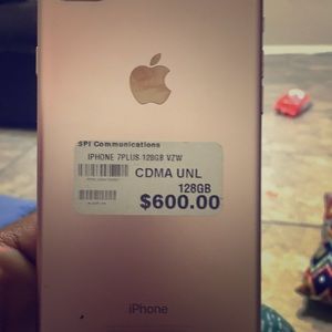 7plus 128 gb unlocked to any company